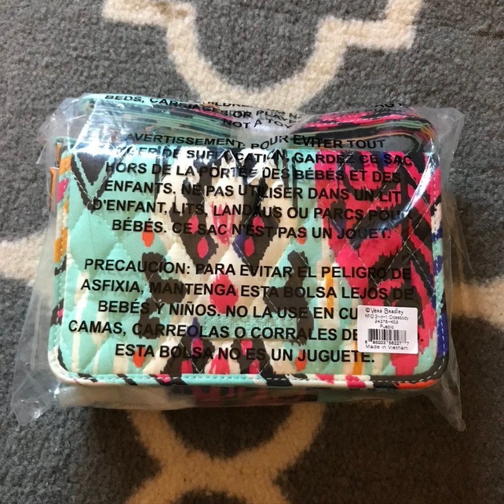 🟡SOLD🟡Vera Bradley RFID 3-in-1 Crossbody - Picture 5 of 7